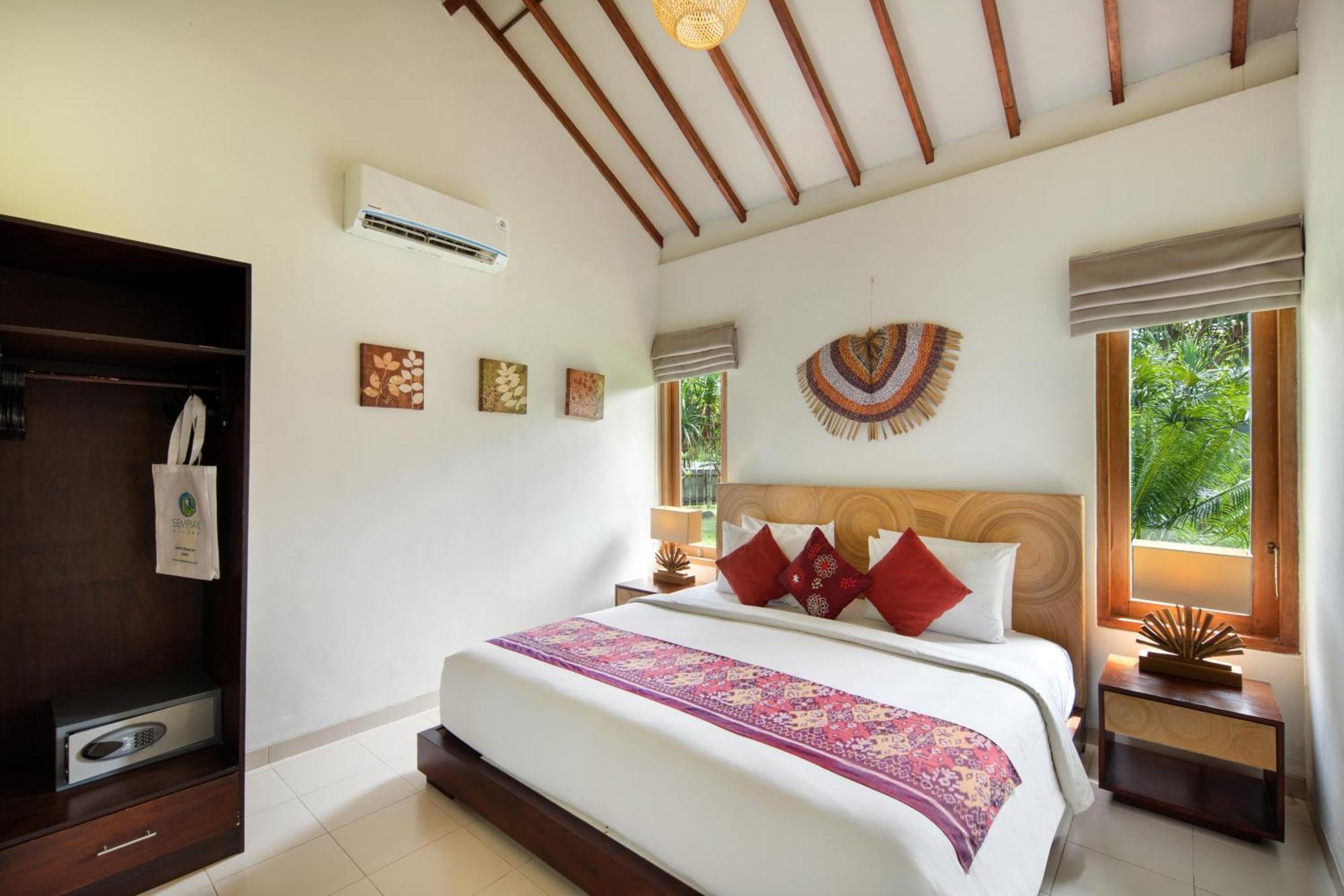 Sempiak Seaside Hotel Selong Belanak