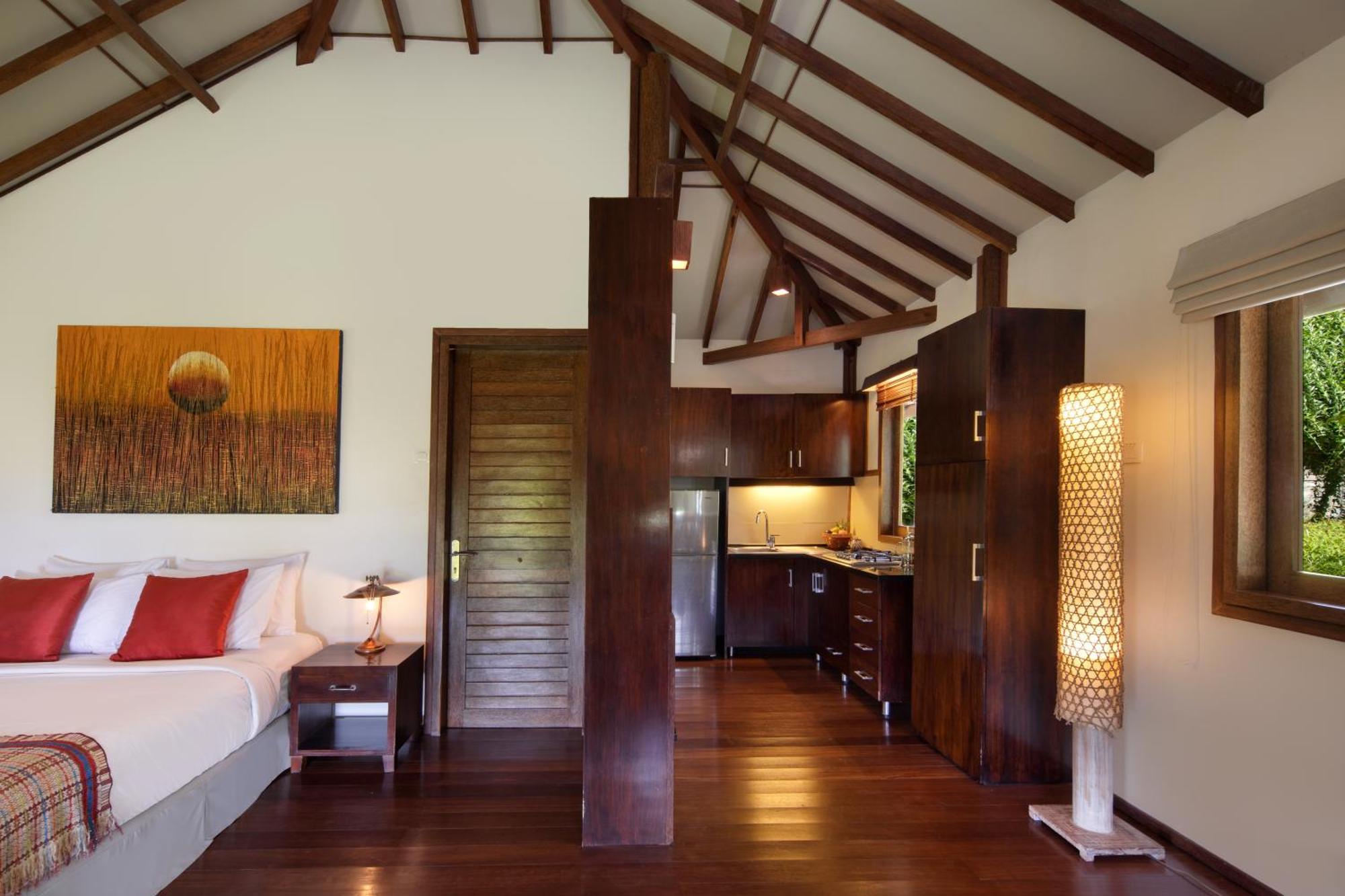 Hotel Sempiak Seaside Selong Belanak
