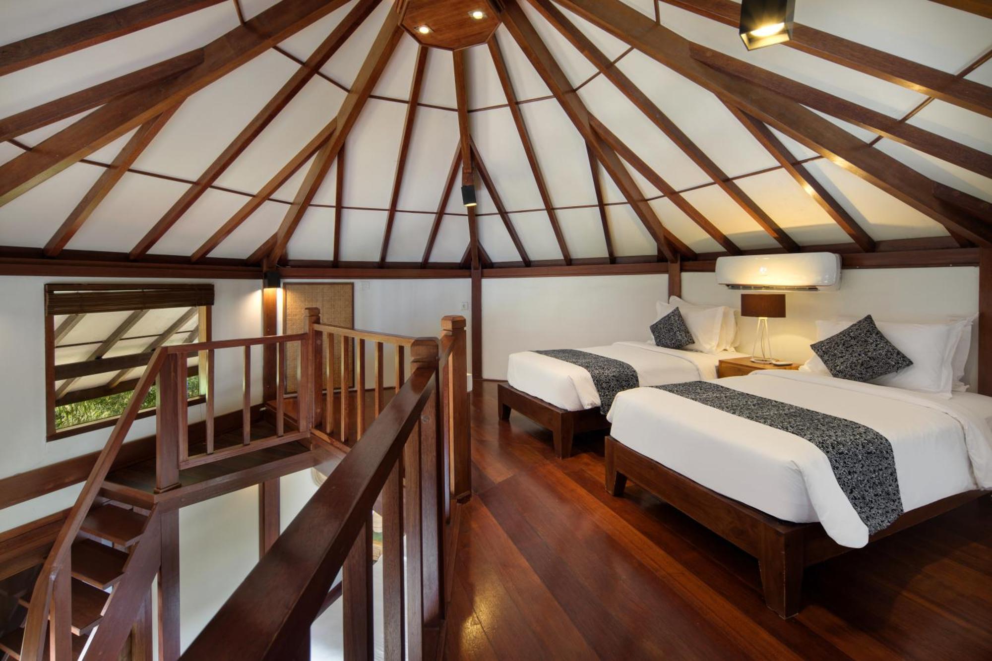 Sempiak Seaside Hotel Selong Belanak
