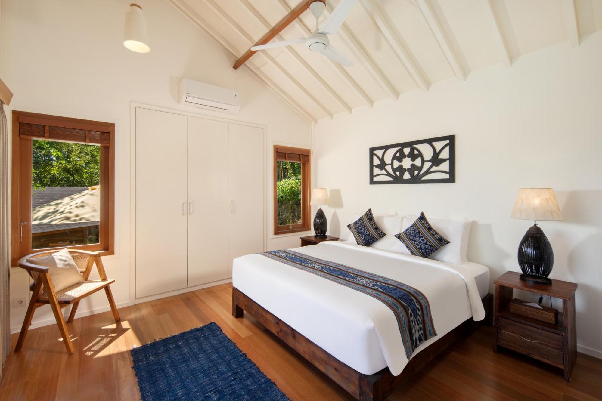 Sempiak Seaside Hotel